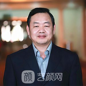 侯典舉