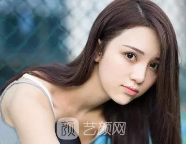 雙眼皮有多重要?熱巴、趙薇90%的女明星，雙眼皮全是人工的