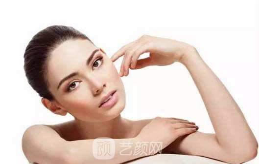 手臂吸脂，坐等夏天的到來