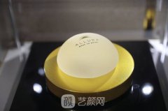 李發(fā)成：從手感的柔軟度上來看，傲諾拉和娜綺麗哪一個隆胸假體材料好？