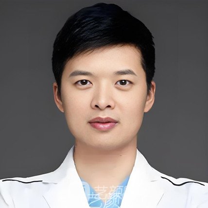 李小旦