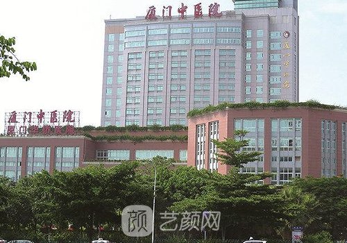 盧藝樸不在中醫(yī)院了嗎?精